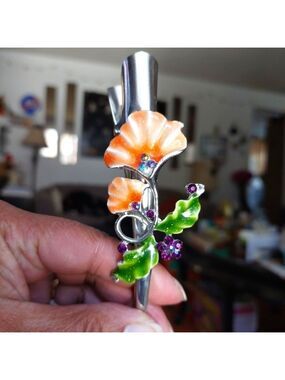 Lovely Floral Enamel 5" Hair Clip